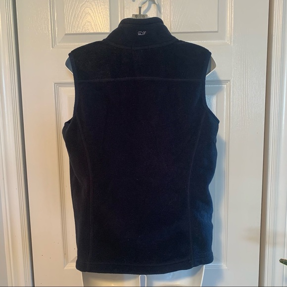 Vineyard Vines fleece vest, medium - Picture 5 of 5